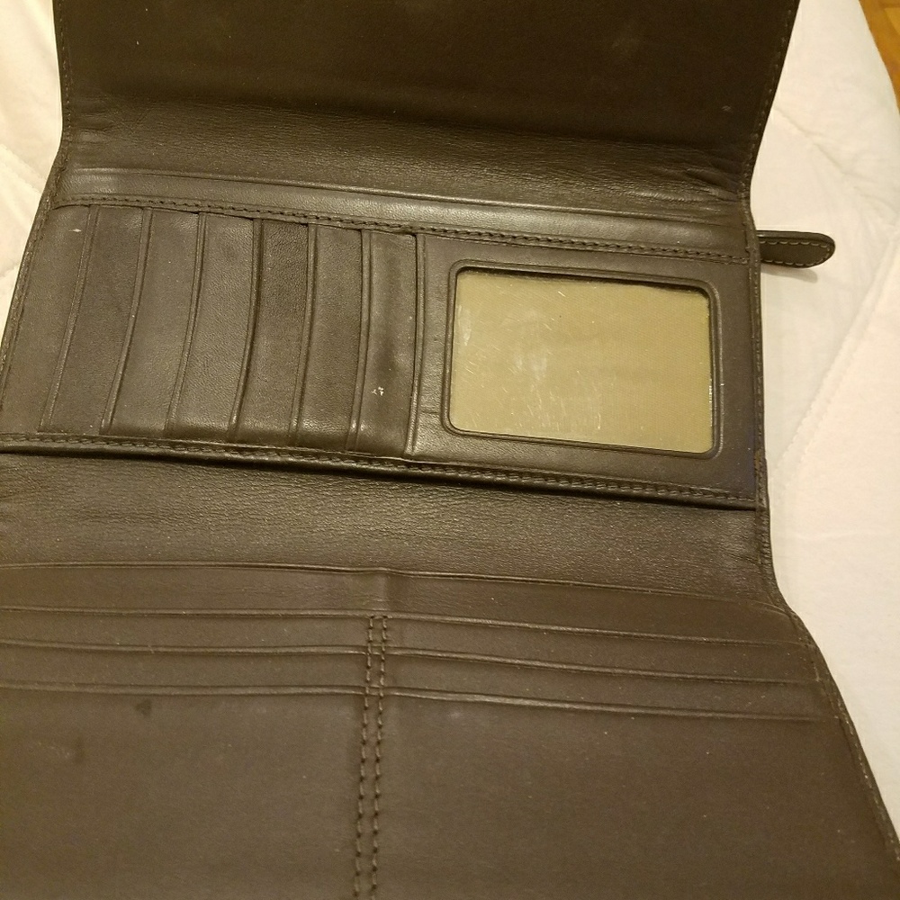 Wallet - Picture 2 of 3